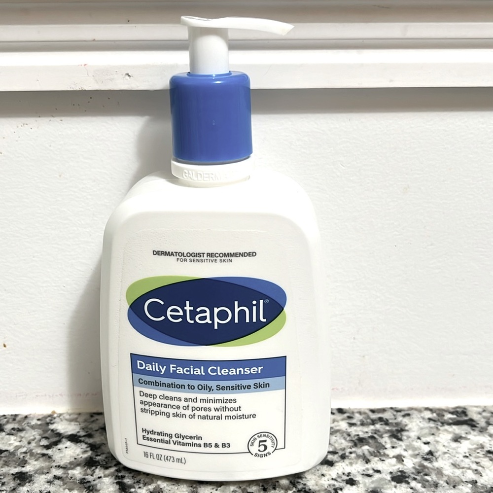 Cetaphil Daily Facial Cleanser